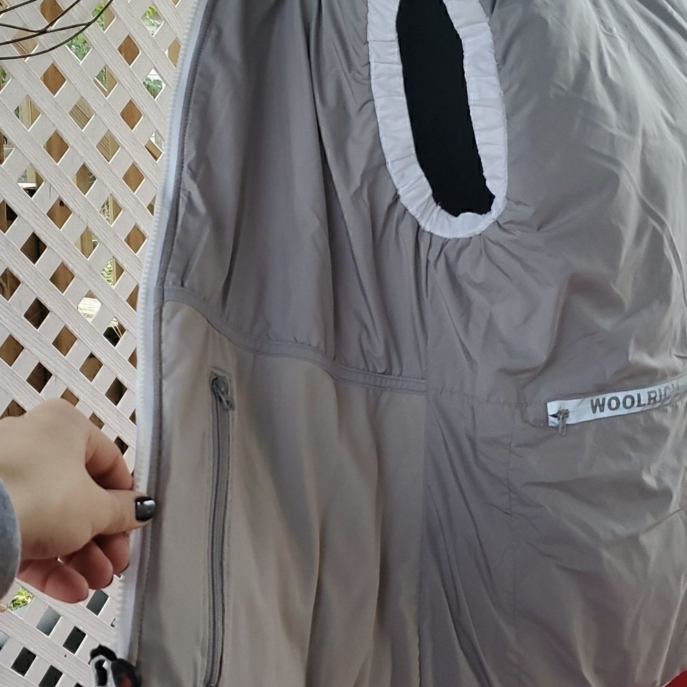 Woolrich | Puffer Vest - Picture 6 of 7